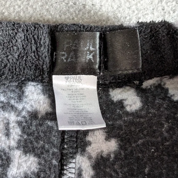 Paul Frank Black and White Skull Athletic Shorts - Picture 6 of 6